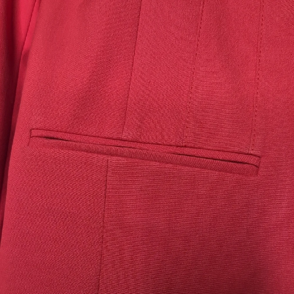 Elie Tahari Woman's Coral Suit and midi Skirt Size 10 - Picture 3 of 15